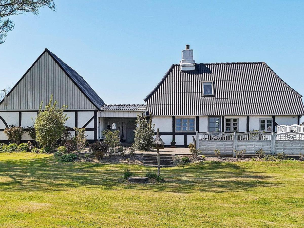 4 Person Holiday Home In Tranek R Tranekær المظهر الخارجي الصورة
